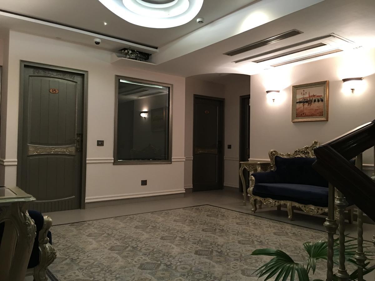 Hotel Posh Chandīgarh Exterior foto