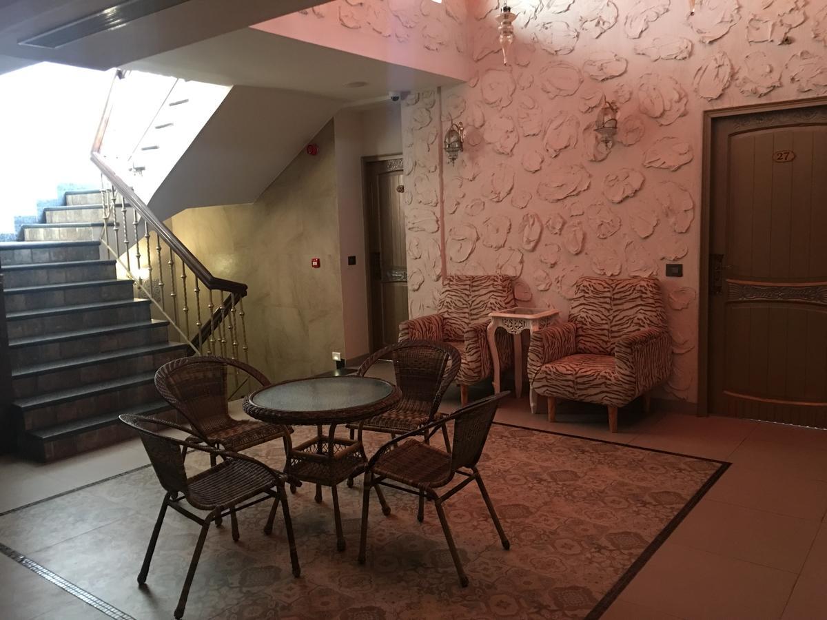 Hotel Posh Chandīgarh Exterior foto